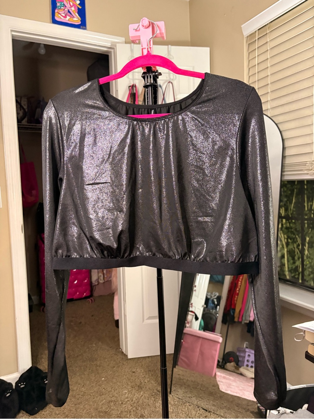 Shimmer Black Long-Sleeve Cropped Top